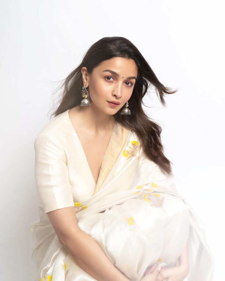 4 Times Alia Bhatt Looked Beyond Beautiful In White Sarees 778929