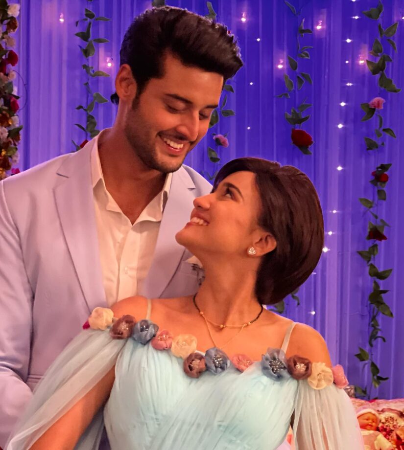 Ashi Singh has a special birthday wish for 'MEET' co-star Shagun, fans love it 792303