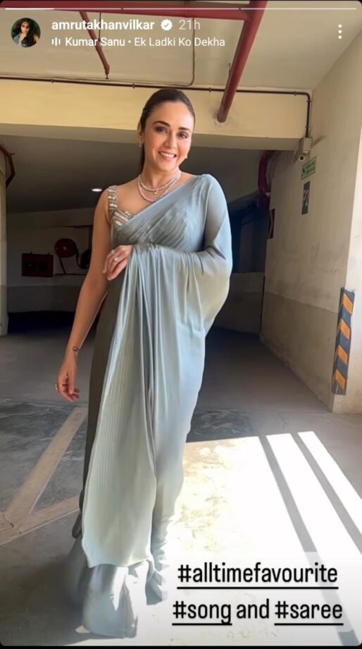 Amruta Khanvilkar Exudes Elegance In A Classy Grey Saree, Check Photos - 1