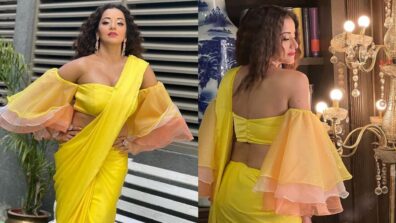 Bhojpuri diva Monalisa is feeling ‘yellow’, looks super sensuous in deep-neck saree flaunting curves