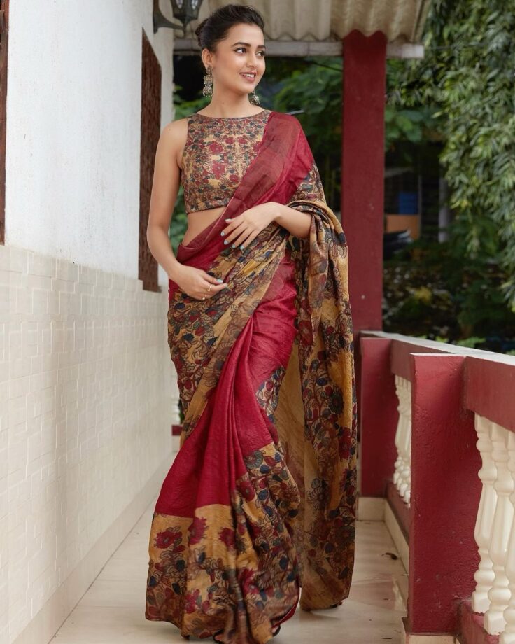 Check Out: Tejasswi Prakash Looks Dead-Drop Gorgeous In Sarees 779918