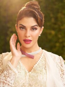 Jacqueline Fernandez Contemporary Hairstyles