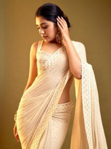 Navratri 2023: Krithi Shetty Inspired Stylish Sarees To Embrace