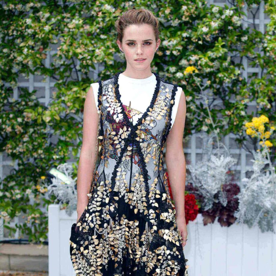 Emma Watson’s fashion tales in sequins, see pics 785002