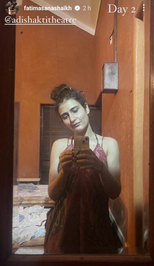 Fatima Sana Shaikh attends special acting workshop in Pondicherry, shares new mirror selfie 788822