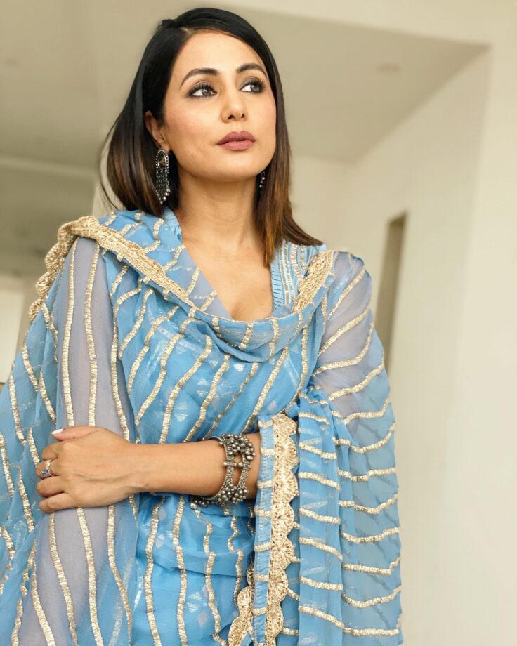 Hina Khan Teaches To Embellish Sharara, Check Out 788395