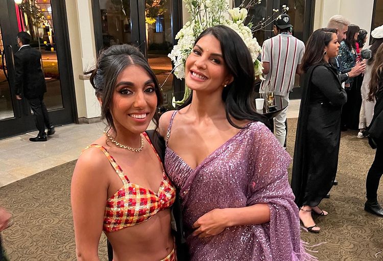 Jacqueline Fernandez gets gaga with Priyanka Chopra at pre-Oscars event 783838