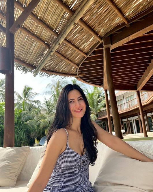 Janhvi Kapoor To Katrina Kaif: Maldives Vacation Lovers 780945