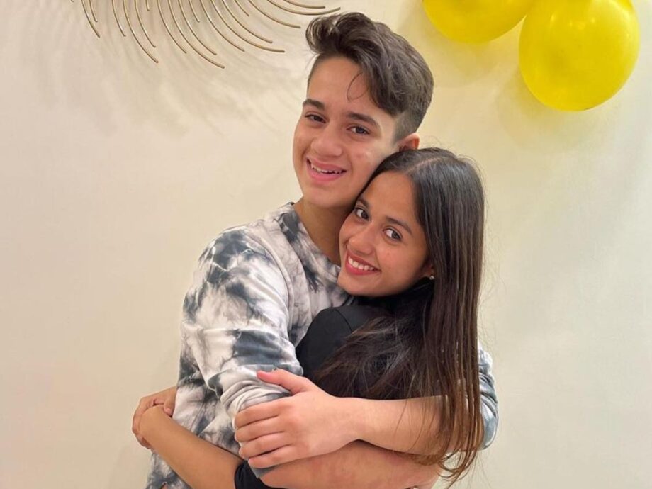 Jannat Zubair Rahmani's cutest moments with brother Ayaan will melt your heart 783955