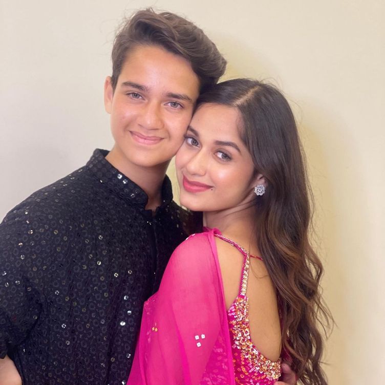 Jannat Zubair Rahmani's cutest moments with brother Ayaan will melt your heart 783956