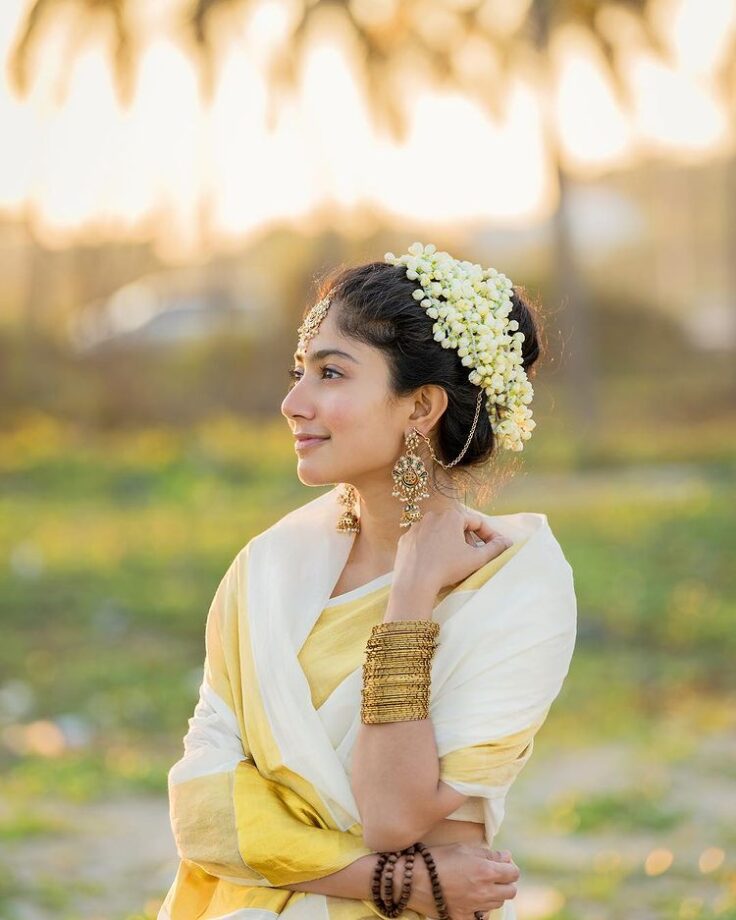 Jhumka To Bindi: Sai Pallavi's Ethnic Sarees 782963