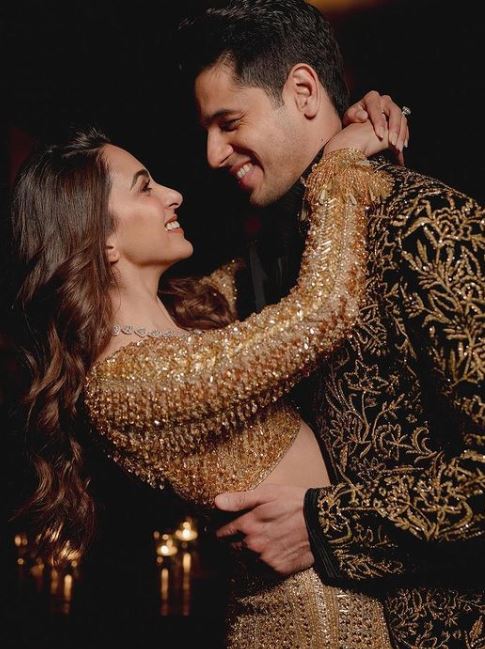 Manisha Malhotra Showcases His Stunning Fashion Designs For Sidharth Malhotra and Kiara Advani's Sangeet Nite 778961