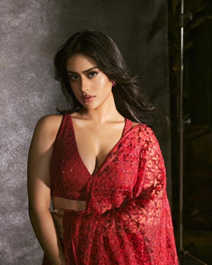 Nysa Devgan looks spicy red hot in plunging neckline red lehenga set, see photos - 2