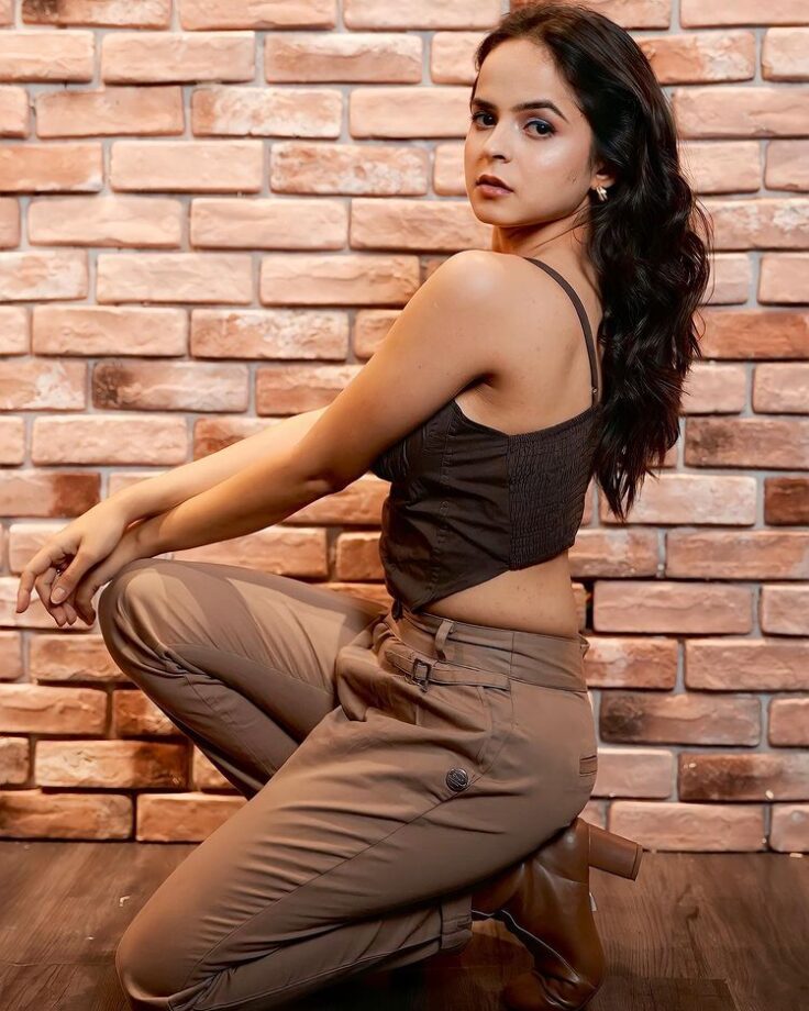 Palak Sindhwani burns hearts in sensuous crop top, Raj Anadkat says, thank you 779105