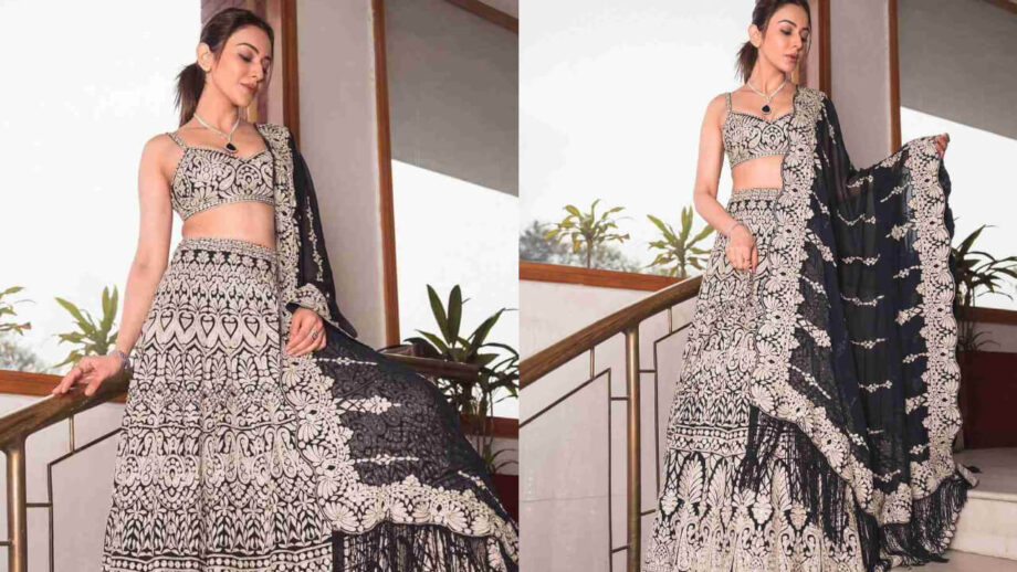 Rakul Preet Singh Looks Ravishing In A Silver Embroidered And Black Lehenga Set 788044