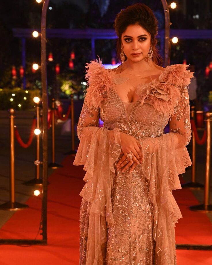 Ritabhari Chakraborty Shines Like A Diamond In Golden Embellished Gown, See Photos - 1