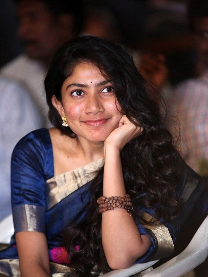 Sai Pallavi's Charisma In Six Yards 783228