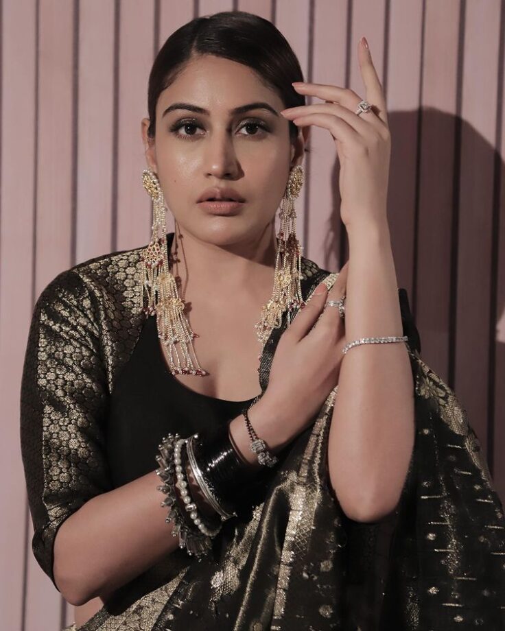 Surbhi Chandna dazzles in black see-through transparent saree with matching earrings, we are in awe 783365