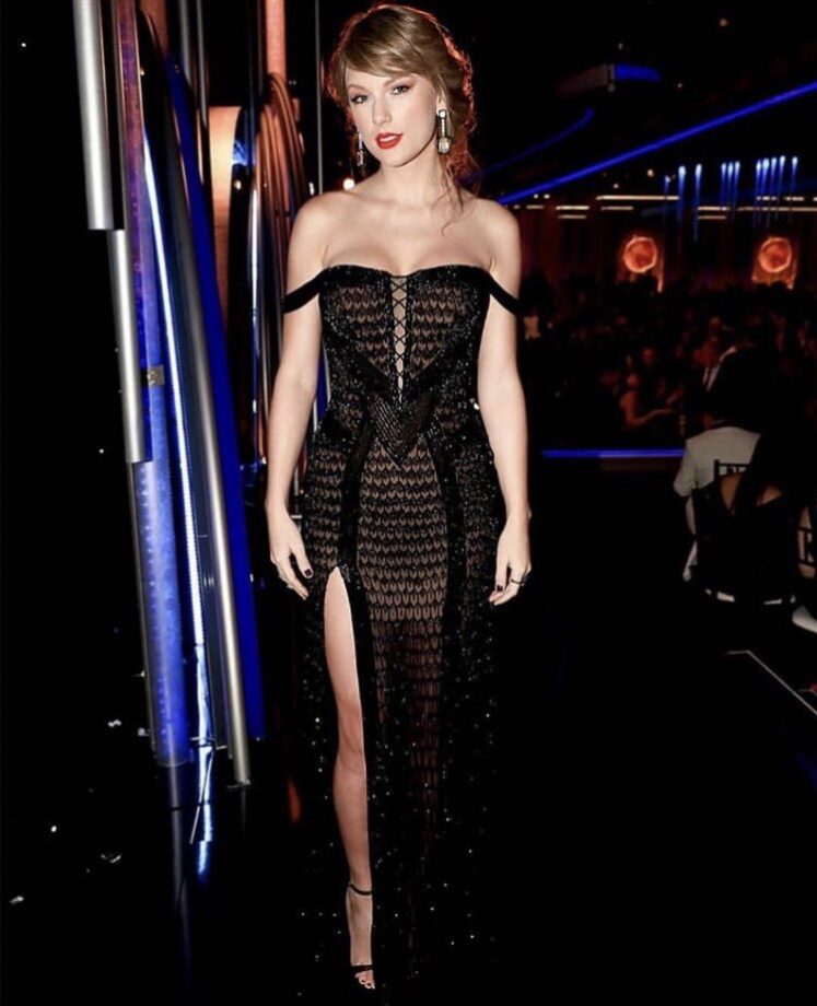 Taylor Swift Made Heads Turn In Sheer Ensembles 778668