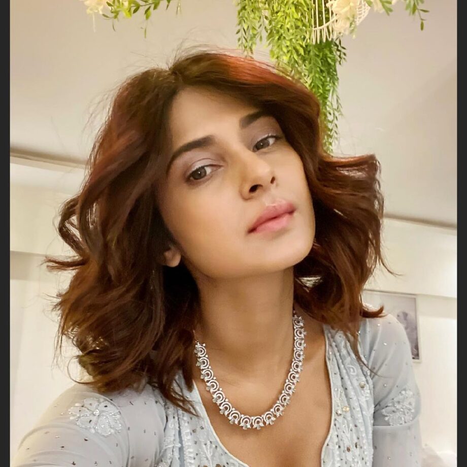 Take Cues On How To Style Your Neckpieces From Jennifer Winget: See In Pics - 0