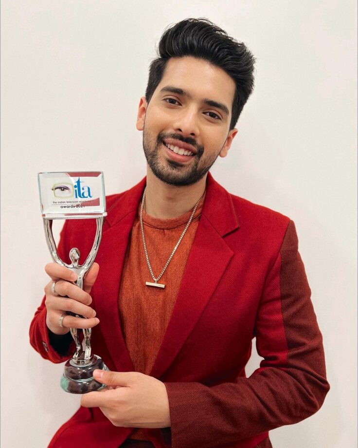 A sneak peek into Armaan Malik's awards collection, see pics 797791