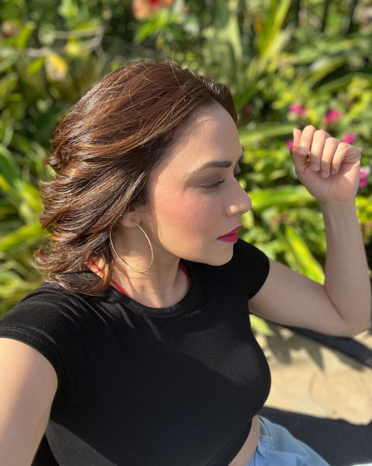 Amruta Khanvilkar enjoys adventurous trip to Nashik, check photo dump - 2