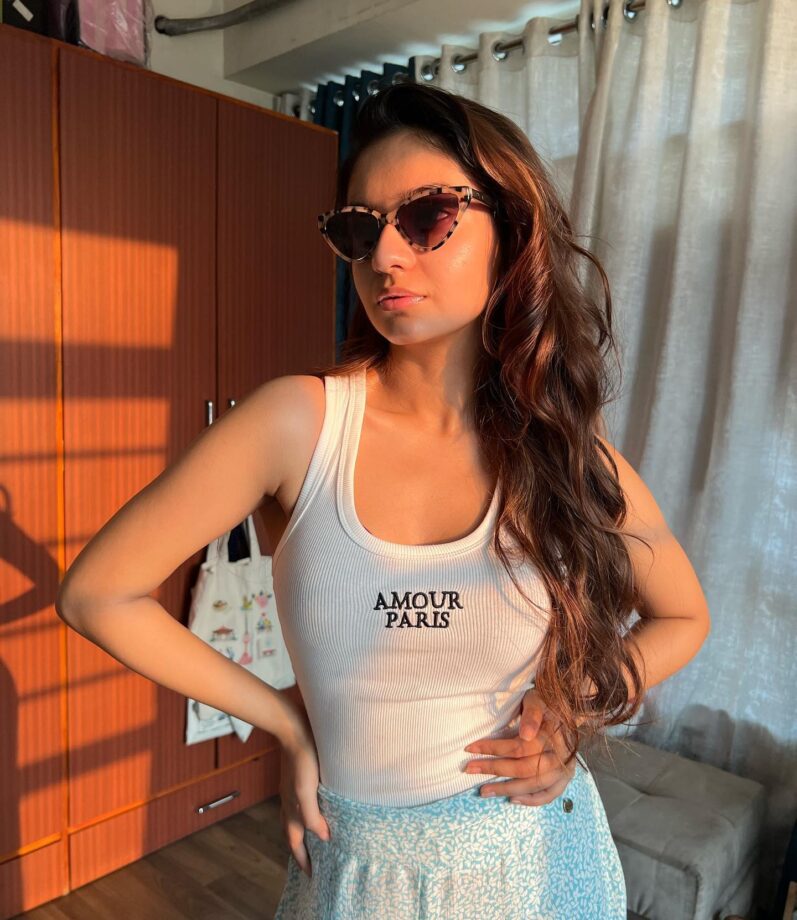 Anushka Sen’s new cat-eye shades looks retro-fab 796751