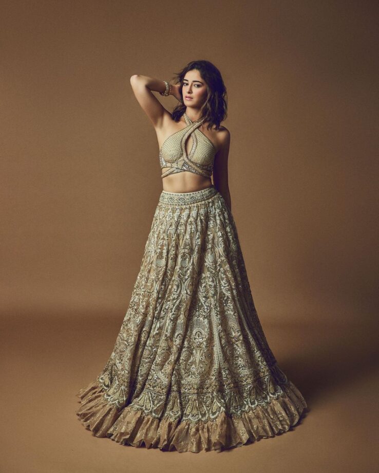 Cocktail Lehenga Ft. Ananya Panday 801724