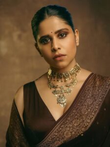 Sai Tamhankar’s Desi Minimalistic Saree Goals