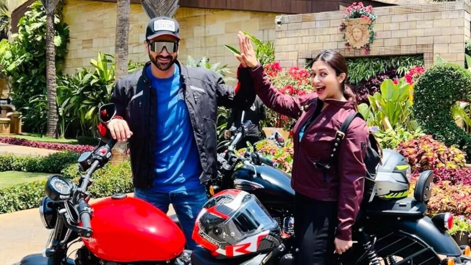 Divyanka Tripathi and her 'Lonavala diaries' with husband Vivek Dahiya 793956