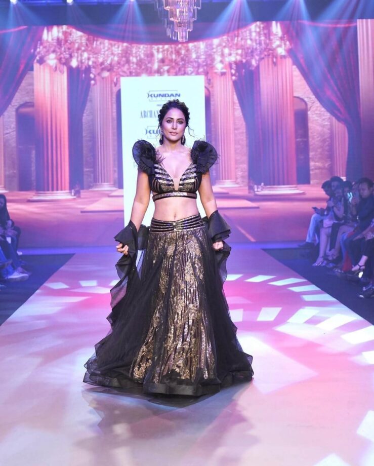 Gorgeous: Mouni Roy and Hina Khan exude royal glam in designer couture, here’s how 792734