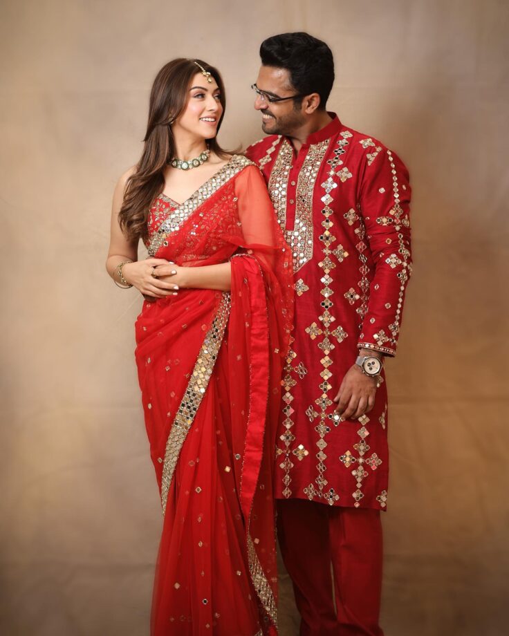 Hansika Motwani's way of styling red is to go traditional head-to-toe 800273