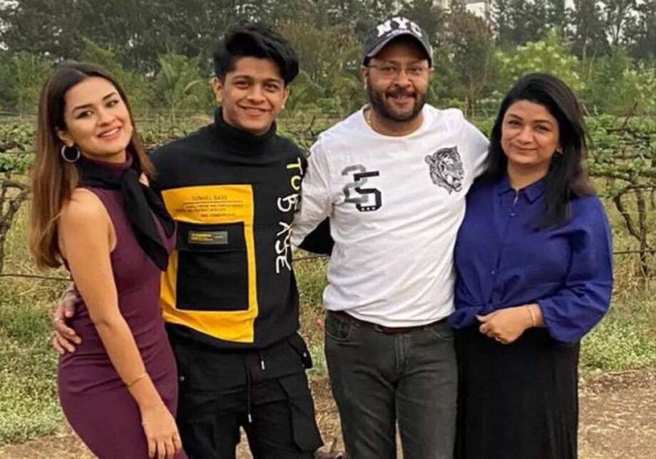 Happy birthday lil bro: Avneet Kaur shares unseen cute childhood photos on her brother’s birthday - 2