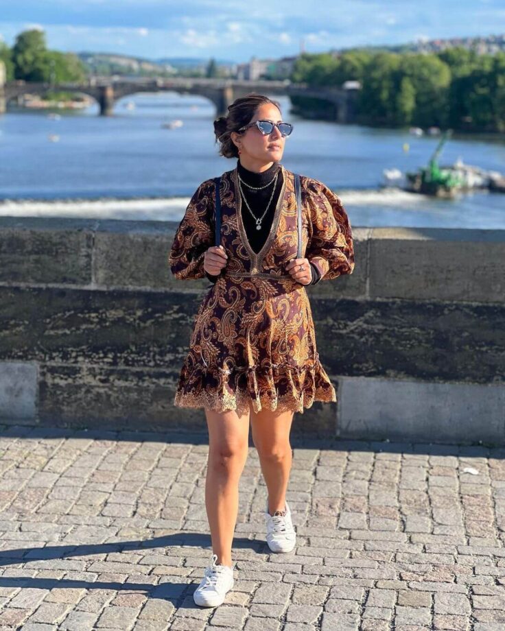 Hina Khan Inspired Moody Printed Summer Outfits Is Must See! 798587