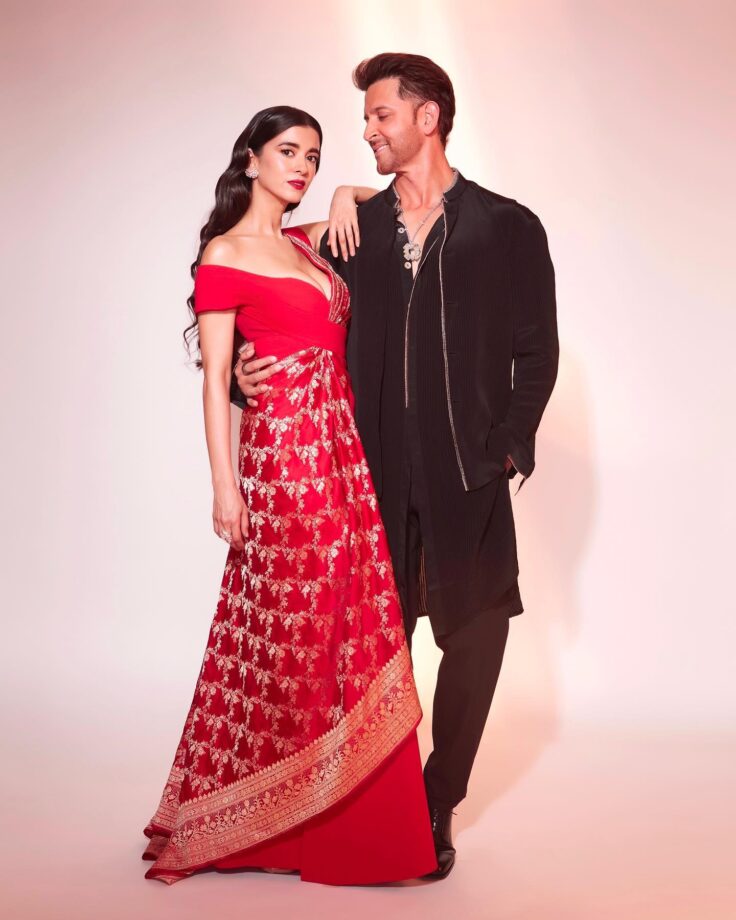 Hrithik Roshan is lost in Saba Azad's romantic eyes, calls her 