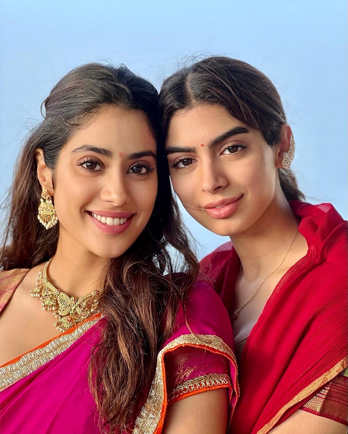 In Pic: Janhvi Kapoor's 'homely' moment with sister Khushi Kapoor 793471