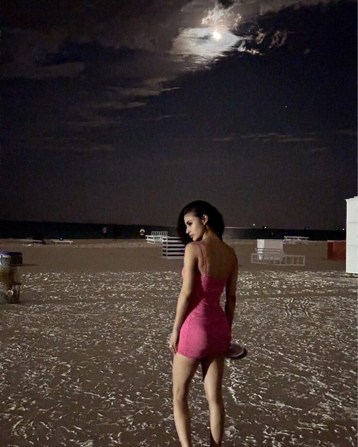 In Pics: Mouni Roy’s Luxurious Lifestyle In A Nutshell - 1