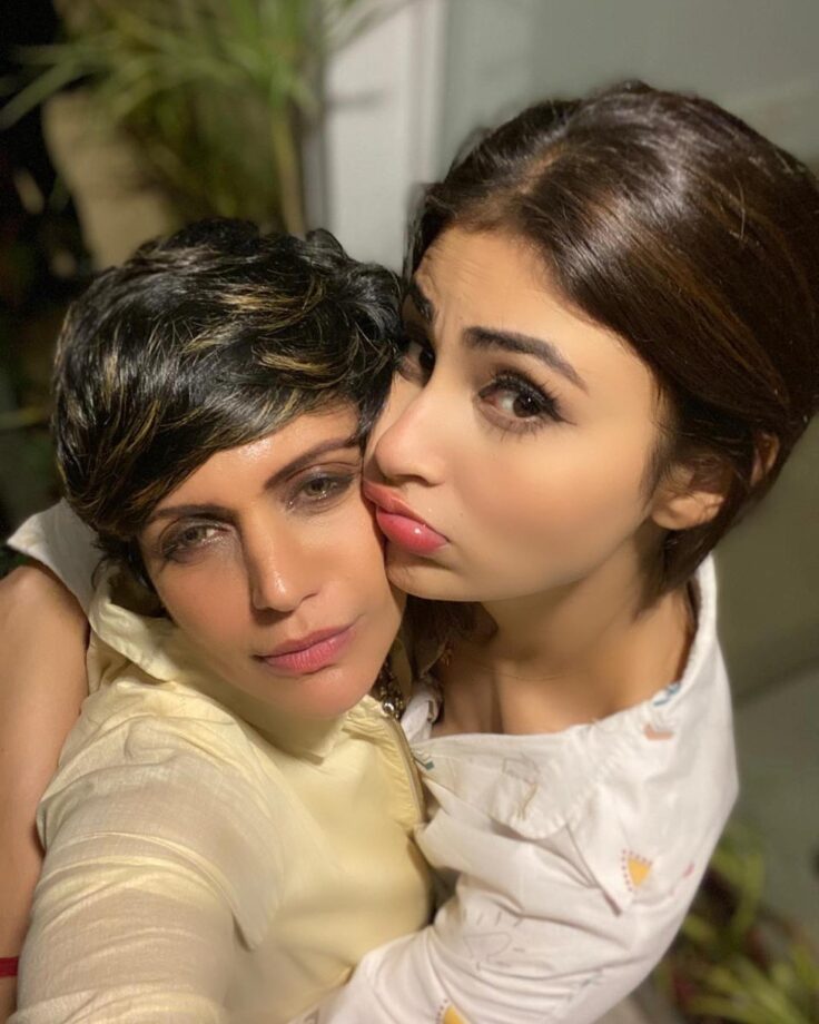 Mouni Roy pens heartfelt note for Mandira Bedi, calls her ‘inspiration’ 797527