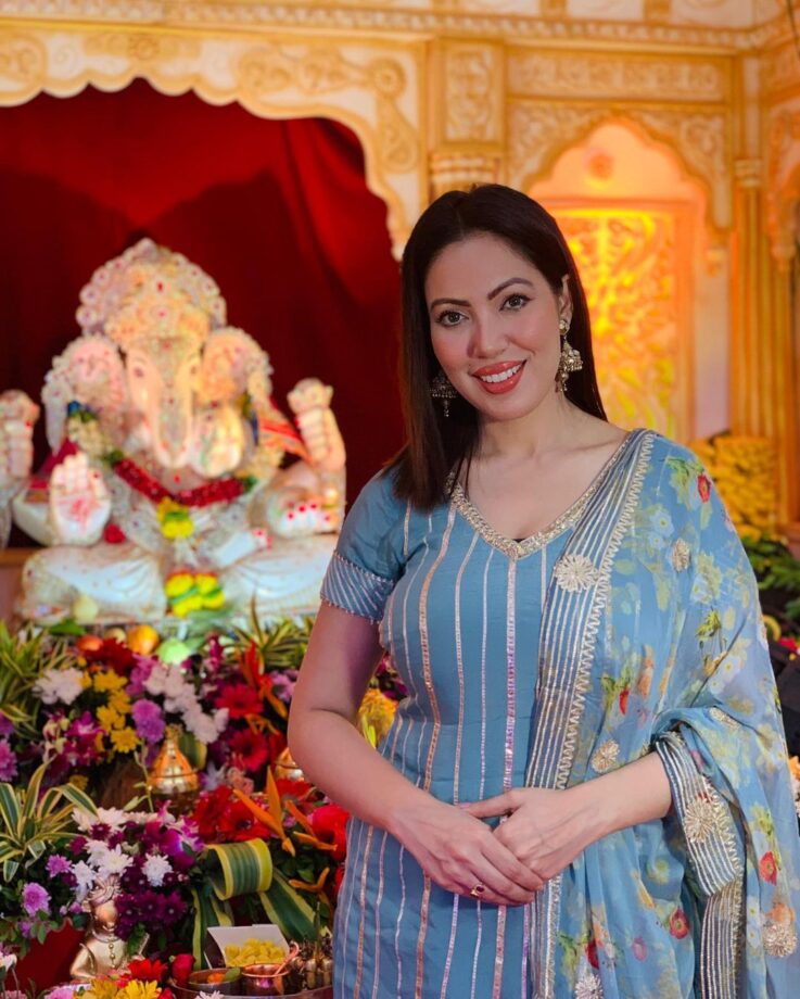 Munmun Dutta turns spiritual, calls it “most unique experiences” - 0