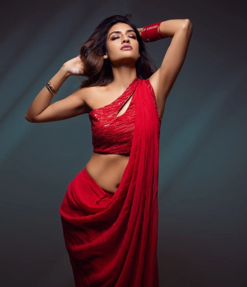 Nussrat Jahan Looks Mesmerizing In Glamorous Red Saree: See Pics - 0