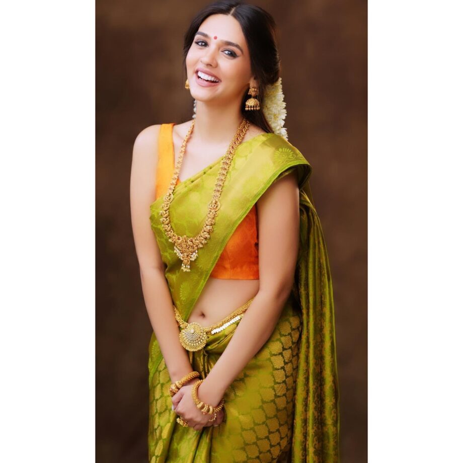 Rajasthani To Punjabi: Pranali Rathod Is Drop Dead Gorgeous In Indian Traditional Looks 799250