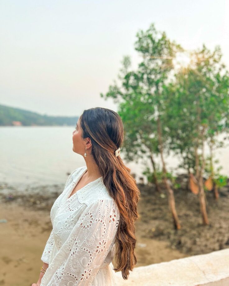 Sara Tendulkar flaunts 'good hair day' from Goa diaries, netizen says, 