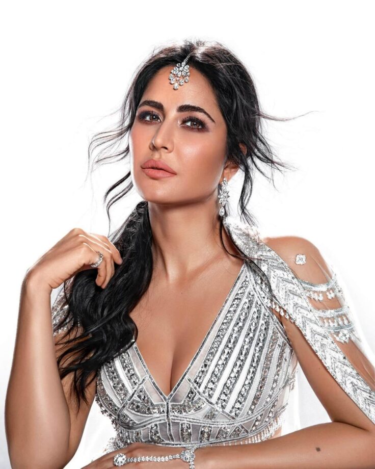 Shine and shimmer this summer with Katrina Kaif, here’s how 798899