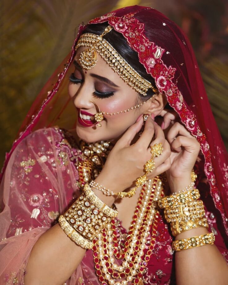 Shivangi Joshi's Traditional Grandeur Is A Must To Be Followed; Check Here 797932