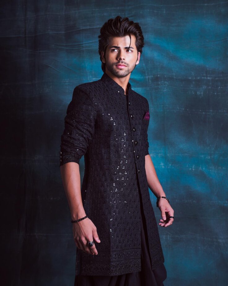 Siddharth Nigam rocks kala kurta pajama vibe, fans excited for Kisi Ka Bhai Kisi Ki Jaan 798508