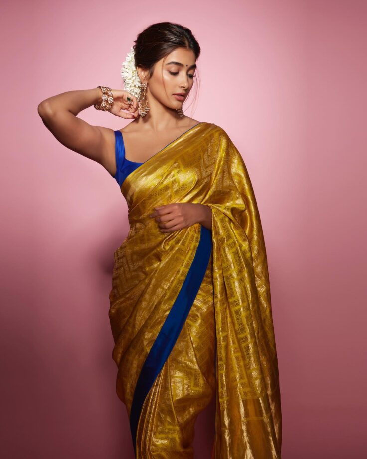 Stunning Sarees Ft. Pooja Hegde 799618