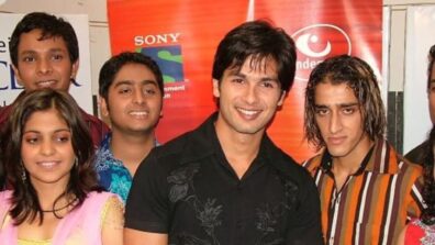 Throwback to when Shahid Kapoor met Arijit Singh on Fame Gurukul 2005 sets, see pic