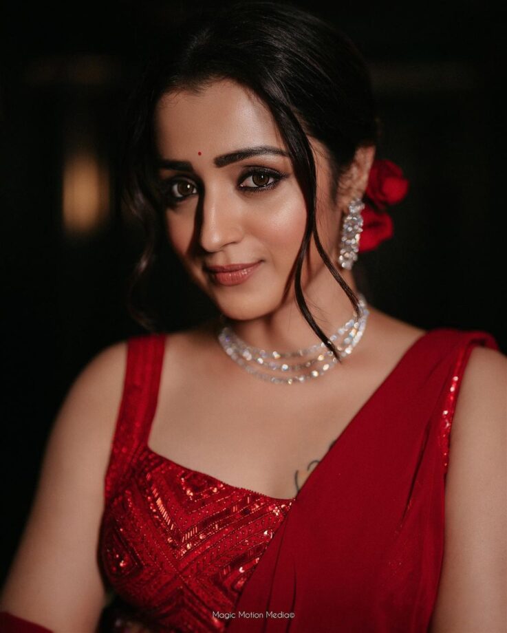 Trisha Krishnan Slays In Regal Red Lehenga, Fan Says 'It Is Cruel...' 799818