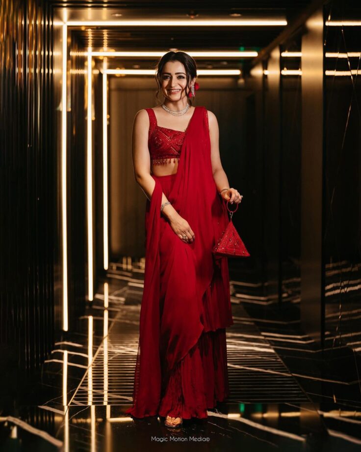 Trisha Krishnan Slays In Regal Red Lehenga, Fan Says 'It Is Cruel...' 799816