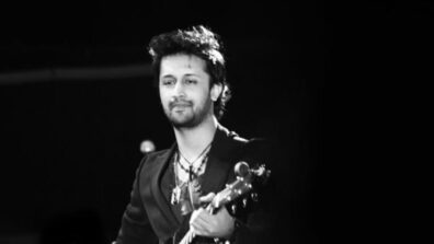 Watch: Atif Aslam’s rare video of improvising ‘Woh Lamhe’ from 2004